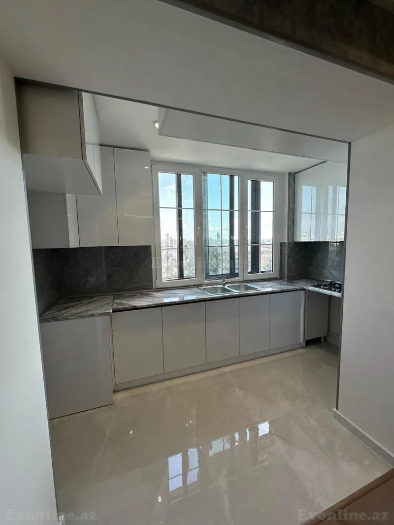 Satılır 3 otaqlı Mənzil Köhnə tikili 67 m² Gənclik m. - şəkil 7