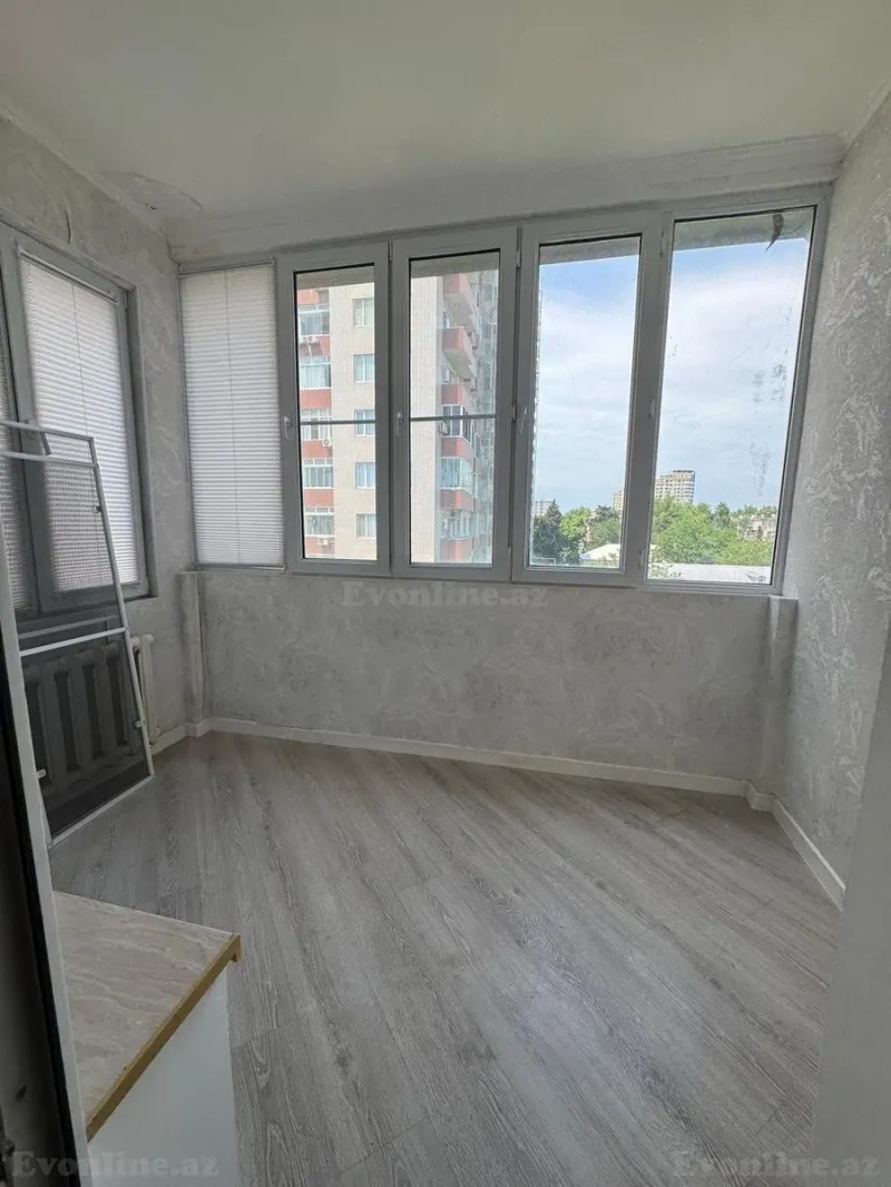 Satılır 3 otaqlı Mənzil Köhnə tikili 67 m² Azadlıq prospekti m. - şəkil 9