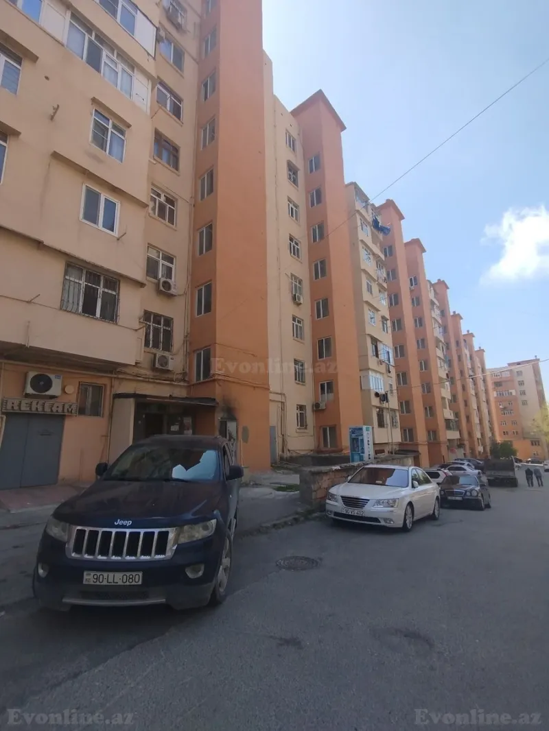 3 otaqlı Mənzil 65 m² Həzi Aslanov m. Satılır