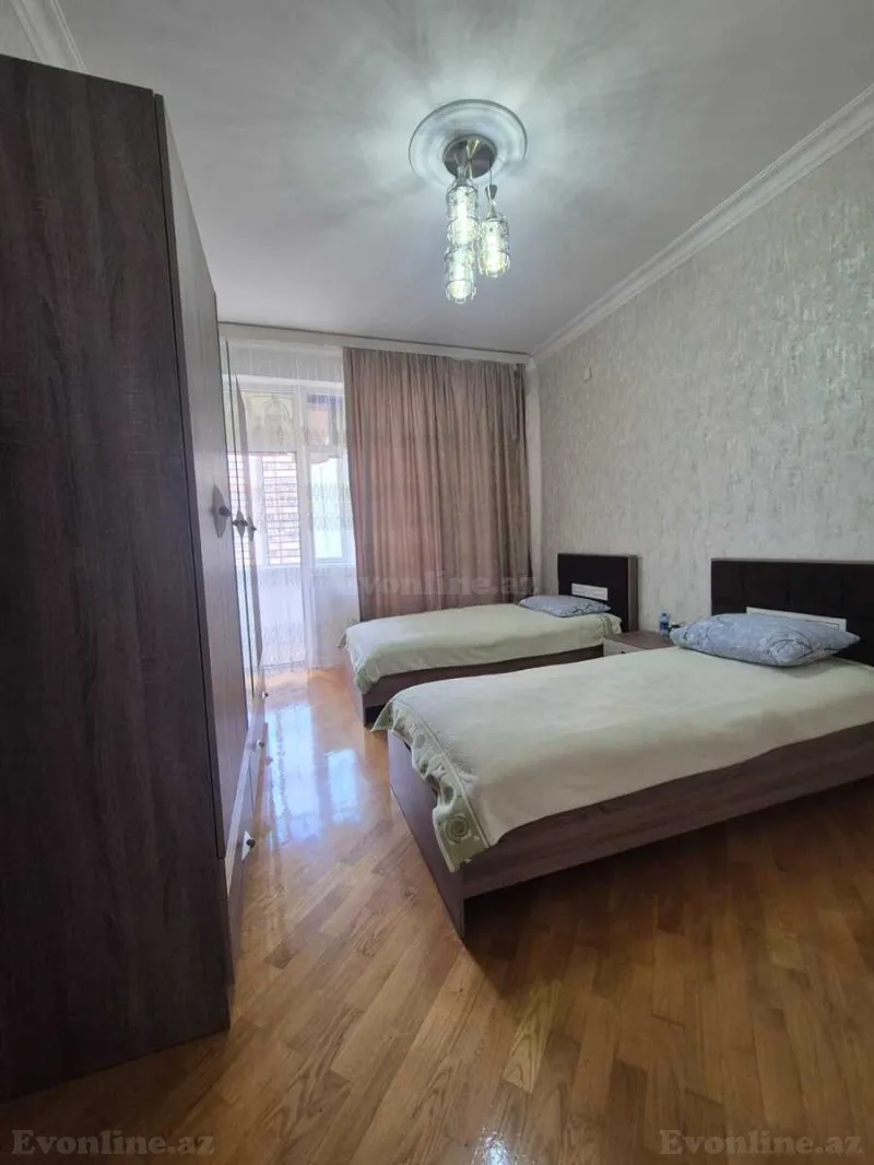 Satılır 2 otaqlı Mənzil Yeni tikili 64 m² İnşaatçılar m. - şəkil 4