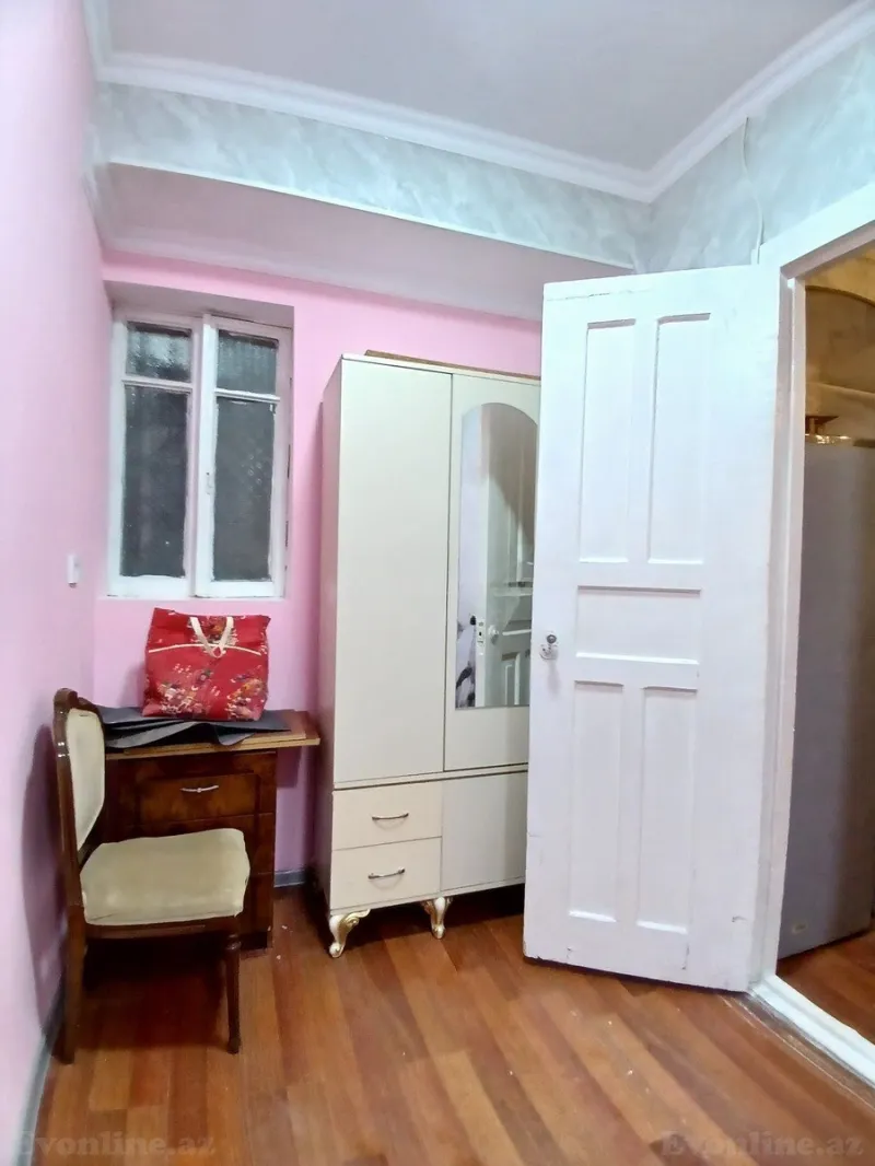 Kirayə verilir 2 otaqlı Mənzil Köhnə tikili 42 m² Sahil m. - şəkil 8