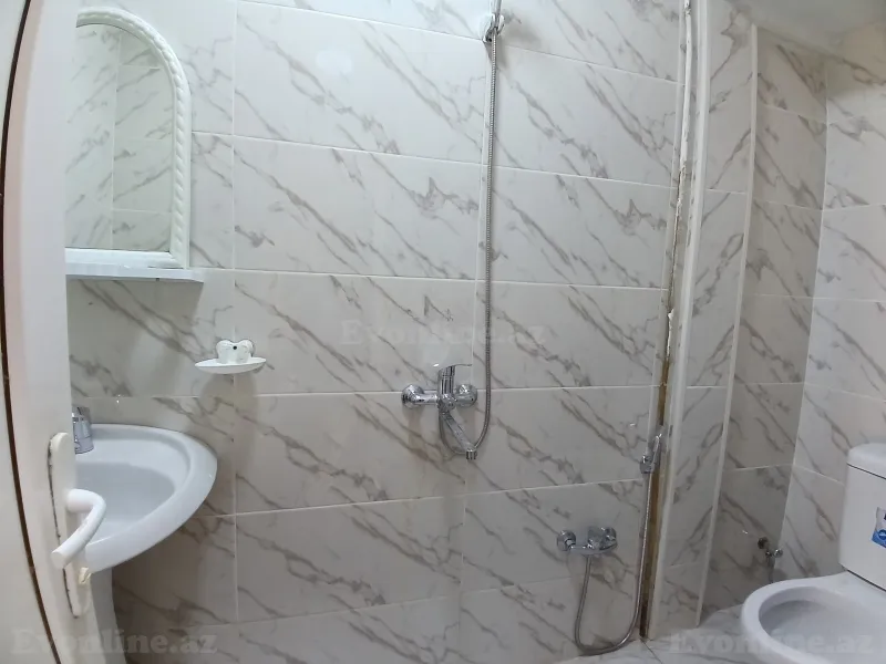 Kirayə verilir 2 otaqlı Mənzil Köhnə tikili 42 m² Sahil m. - şəkil 11