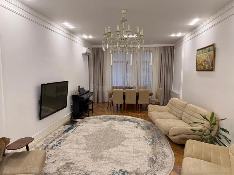 Satılır 4 otaqlı Mənzil Yeni tikili 138 m² Yasamal r. - şəkil 2