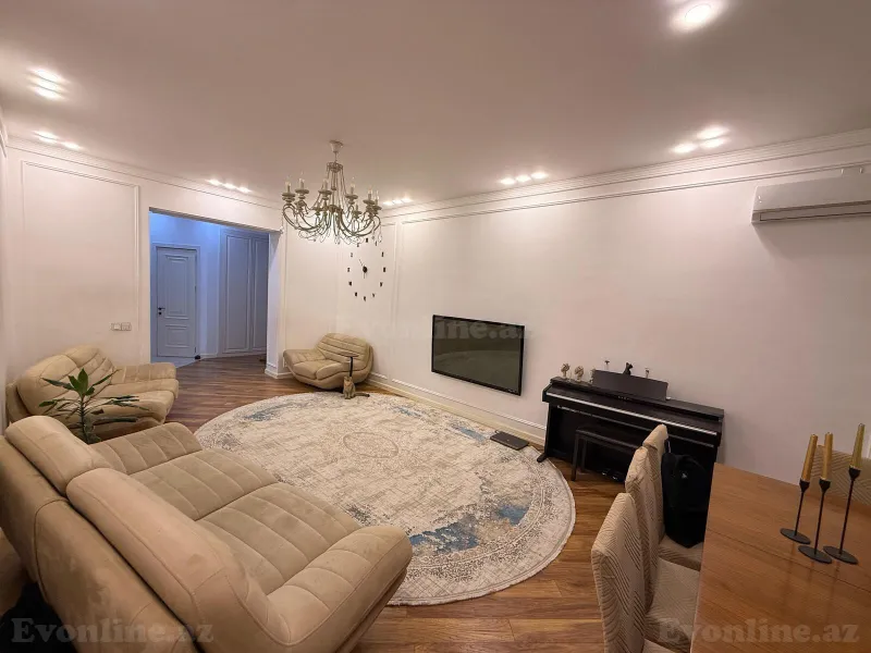 Satılır 4 otaqlı Mənzil Yeni tikili 138 m² Yasamal r. - şəkil 11