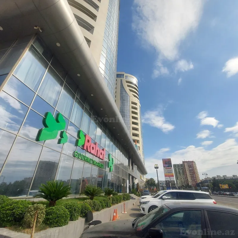 2 otaqlı Mənzil 85 m² Həzi Aslanov Kirayə verilir