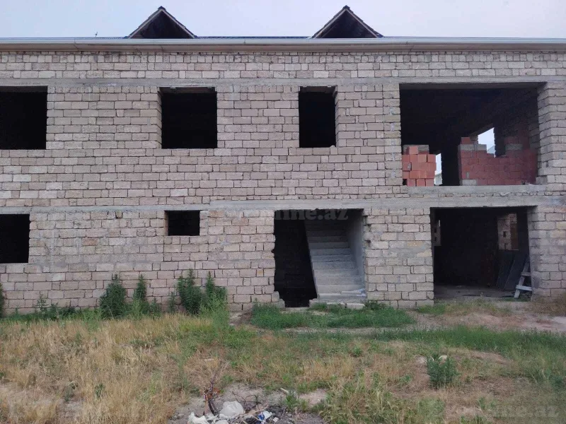 8 otaqlı Həyət evi 280 m² Abşeron r. Satılır