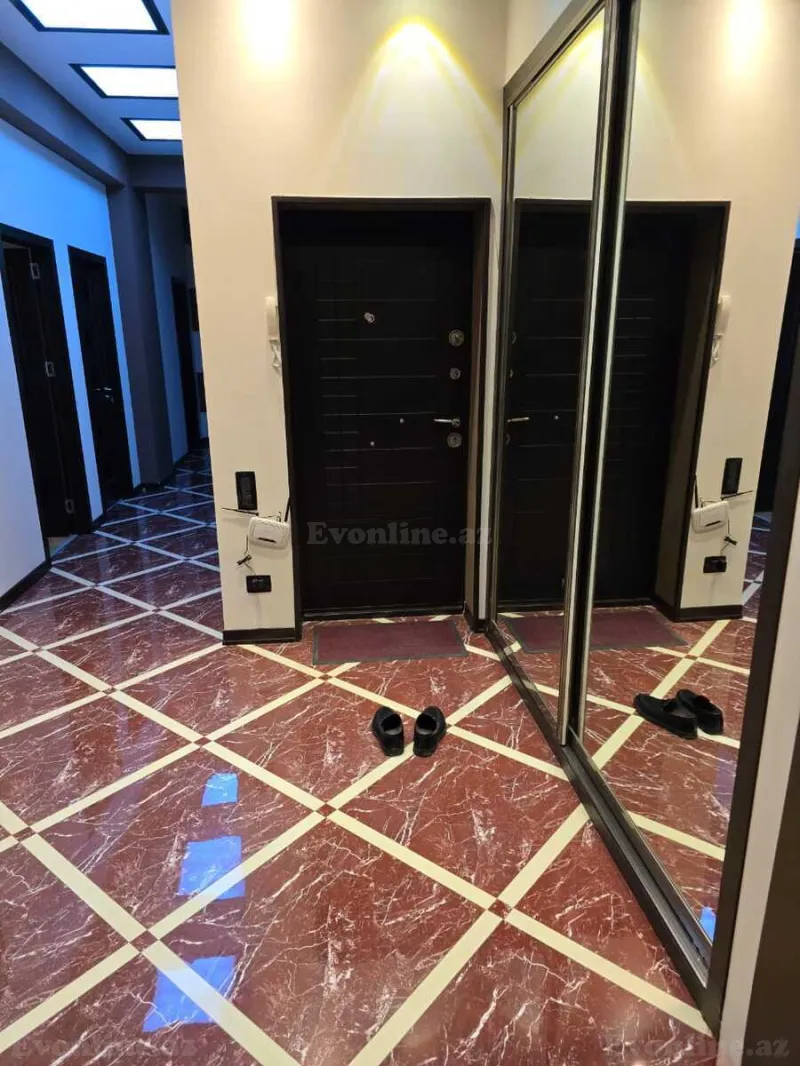Satılır 3 otaqlı Mənzil Yeni tikili 120 m² 28 May m. - şəkil 9