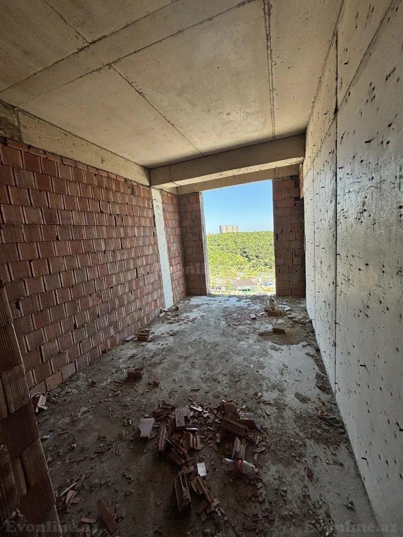 2 otaqlı Mənzil 82 m² Xətai r. Satılır