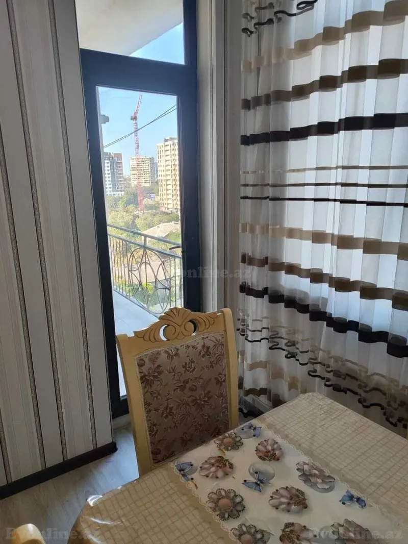 Kirayə verilir 2 otaqlı Mənzil Yeni tikili 60 m² Neftçilər m. - şəkil 13