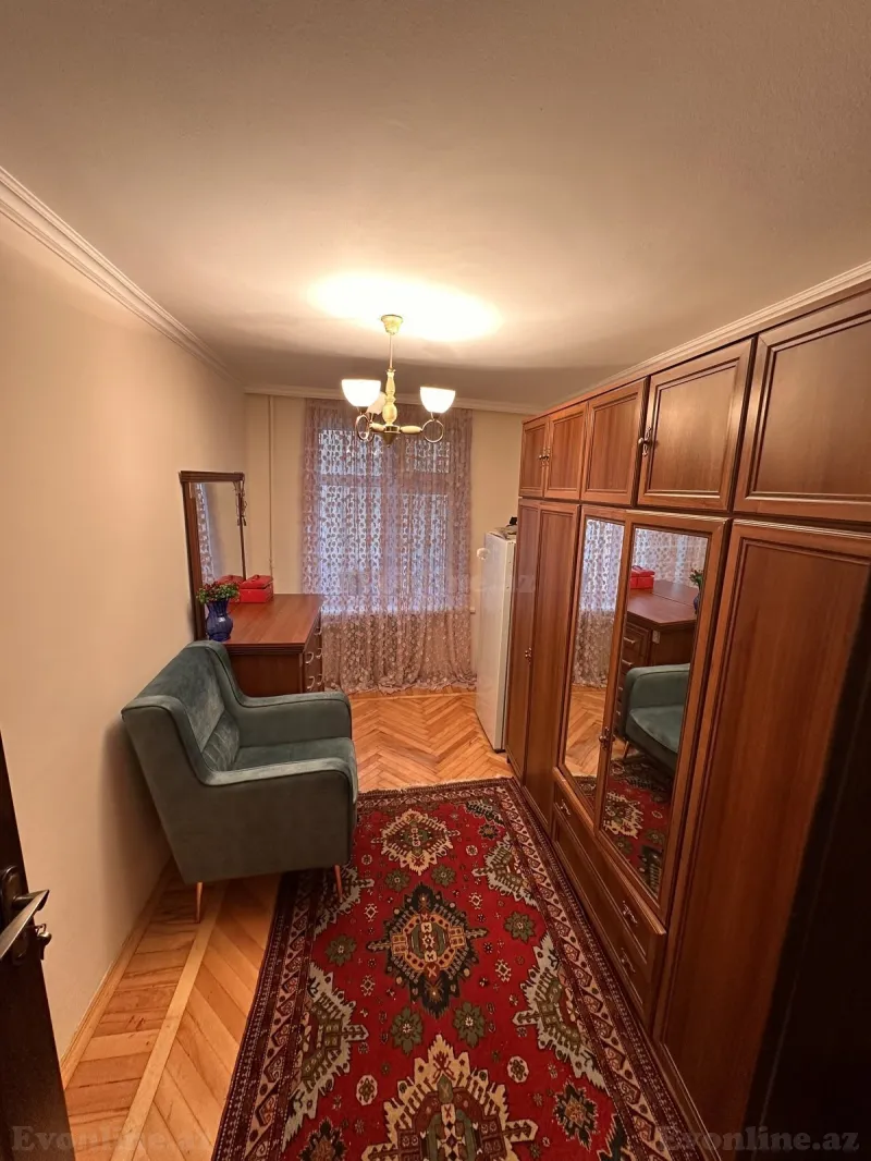 Satılır 3 otaqlı Mənzil Köhnə tikili 75 m² Nizami m. - şəkil 12