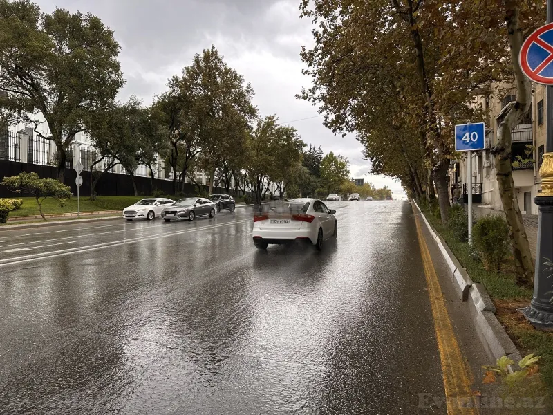 Satılır 3 otaqlı Mənzil Köhnə tikili 75 m² Nizami m. - şəkil 24
