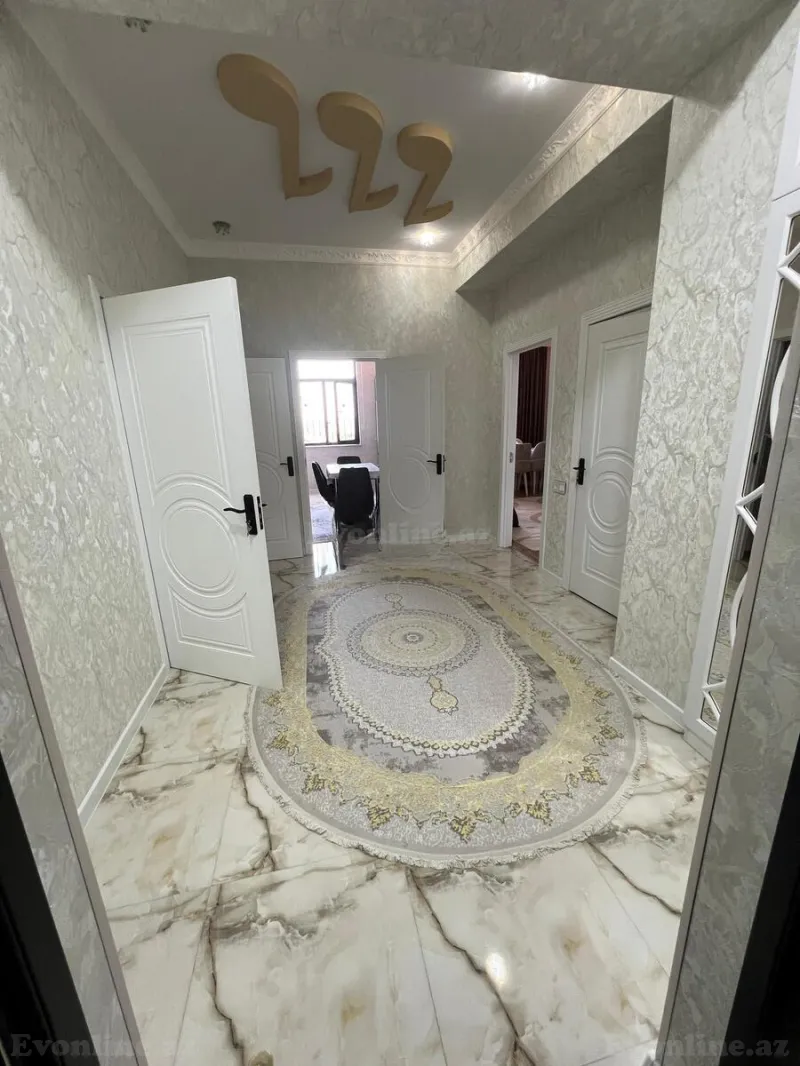 Satılır 3 otaqlı Mənzil Yeni tikili 81 m² Bakıxanov