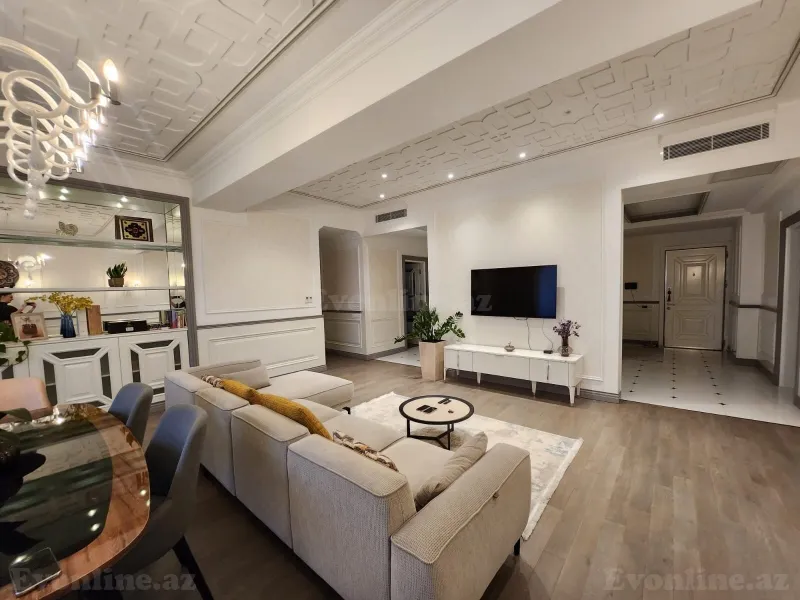 Kirayə verilir 3 otaqlı Mənzil Yeni tikili 211 m² Nərimanov r. - şəkil 3