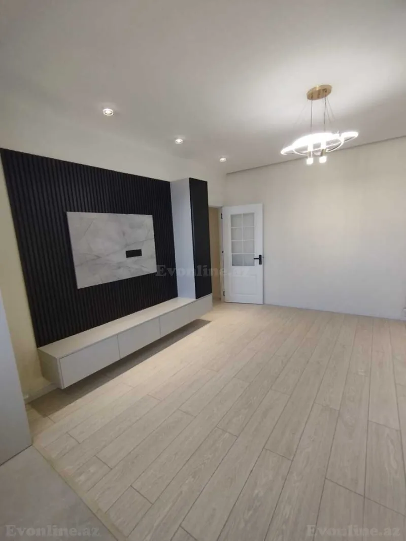 Satılır 3 otaqlı Mənzil Yeni tikili 82 m² Neftçilər m. - şəkil 8