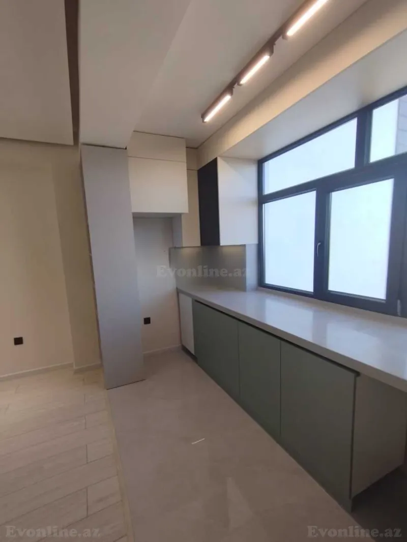 Satılır 3 otaqlı Mənzil Yeni tikili 82 m² Neftçilər m. - şəkil 12