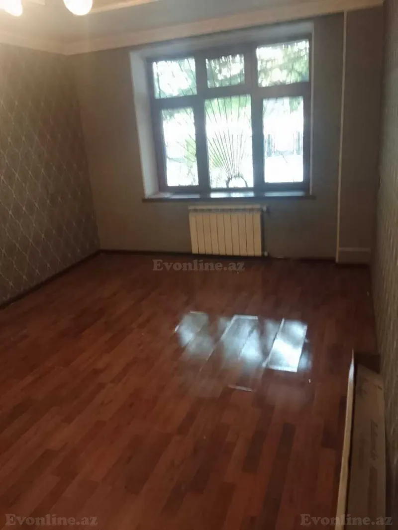 2 otaqlı Mənzil 45 m² 8-ci mikrorayon Satılır