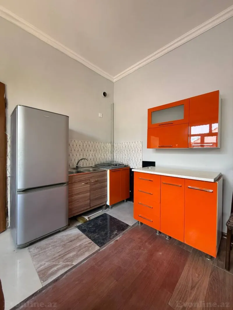 Kirayə verilir 2 otaqlı Həyət evi 40 m² Xırdalan - şəkil 5