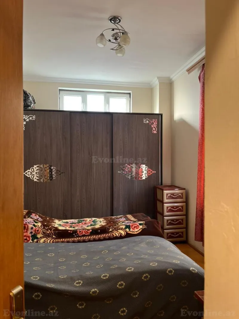 Kirayə verilir 3 otaqlı Mənzil Köhnə tikili 75 m² İnşaatçılar m. - şəkil 10