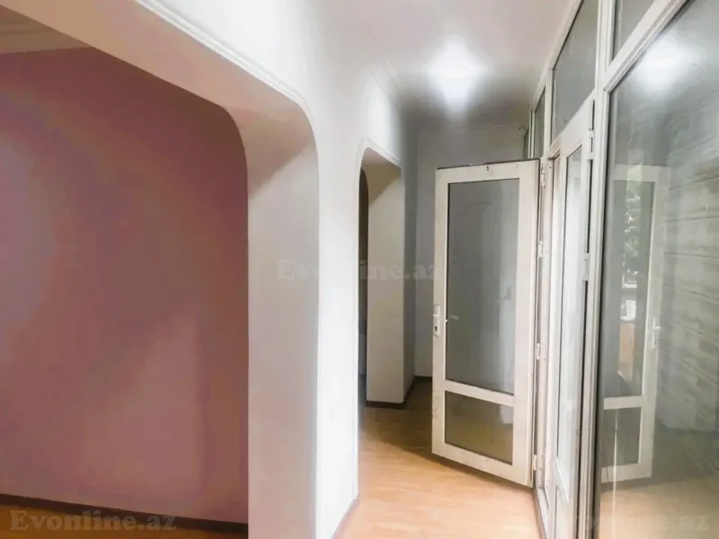 Kirayə verilir Obyekt 100 m² 8 Noyabr m. - şəkil 3
