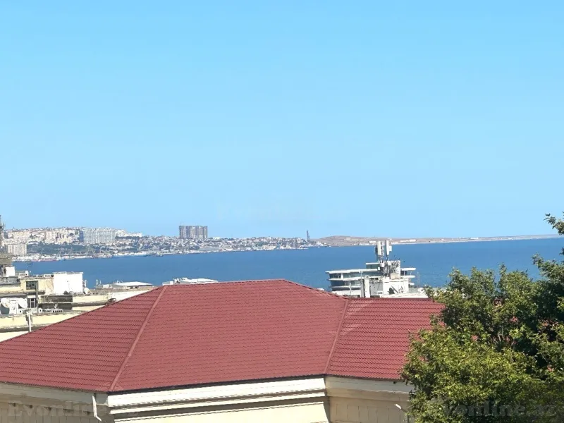 Kirayə verilir 3 otaqlı Mənzil Köhnə tikili 106 m² Səbail r. - şəkil 20