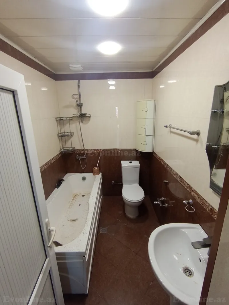 Satılır 4 otaqlı Həyət evi 220 m² Sulutəpə - şəkil 14