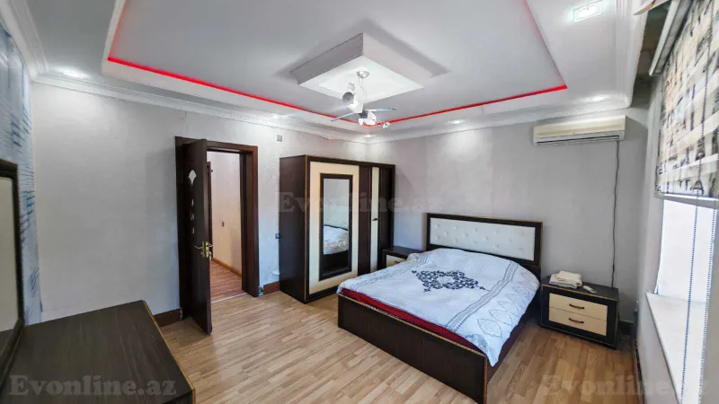 Satılır 12 otaqlı Həyət evi 400 m² Şüvəlan - şəkil 15