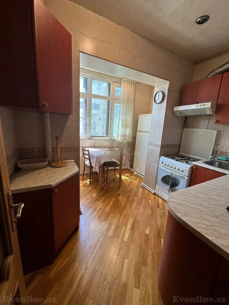 Kirayə verilir 3 otaqlı Mənzil Köhnə tikili 80 m² 8-ci mikrorayon - şəkil 12