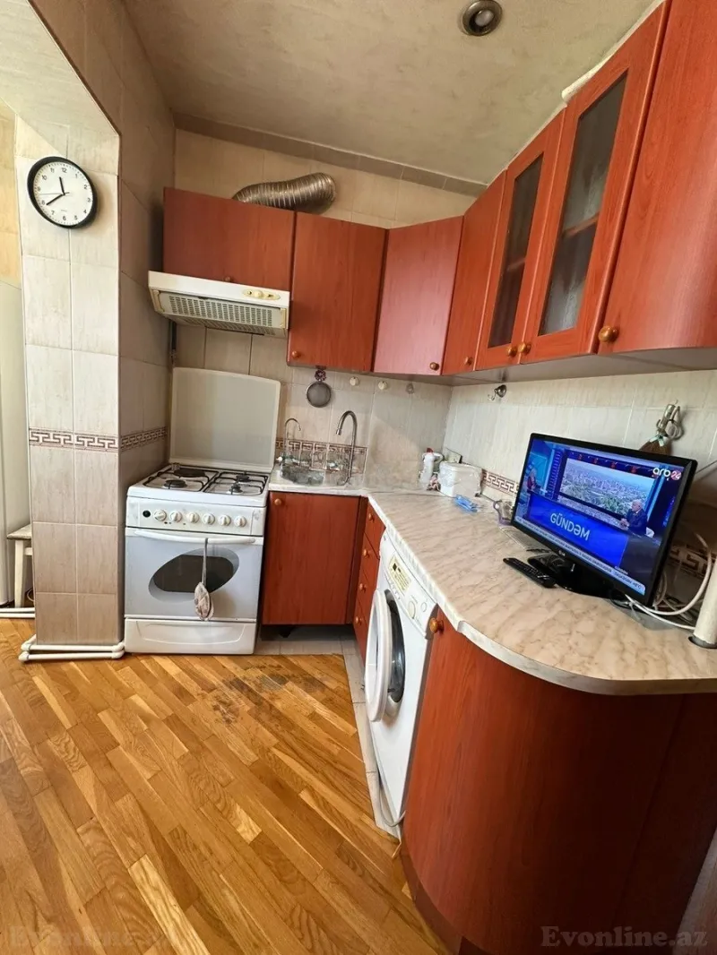 Kirayə verilir 3 otaqlı Mənzil Köhnə tikili 80 m² 8-ci mikrorayon - şəkil 14