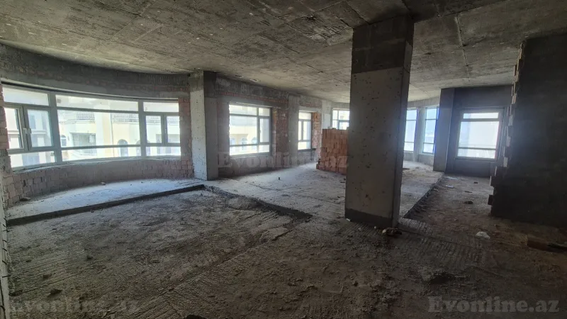 Satılır 4 otaqlı Mənzil Yeni tikili 208 m² Yasamal r. - şəkil 2