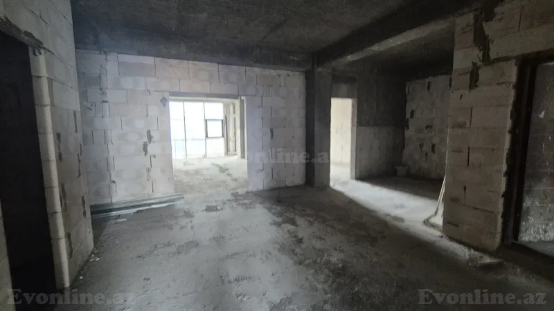 Satılır 4 otaqlı Mənzil Yeni tikili 208 m² Yasamal r. - şəkil 3