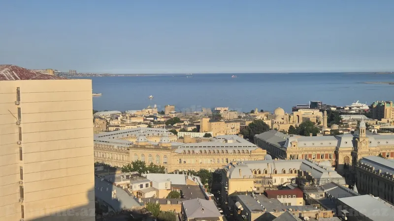 Satılır 4 otaqlı Mənzil Yeni tikili 208 m² Yasamal r. - şəkil 5