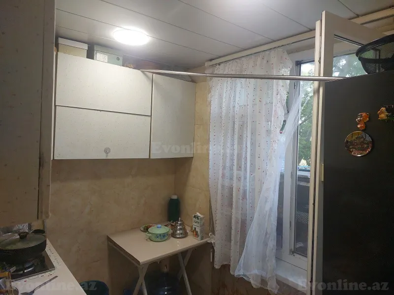 Satılır 2 otaqlı Mənzil Köhnə tikili 40 m² Elmlər Akademiyası m. - şəkil 5