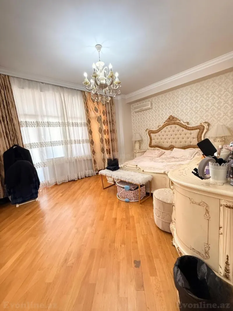 Satılır 4 otaqlı Mənzil Yeni tikili 165 m² 28 May m. - şəkil 6