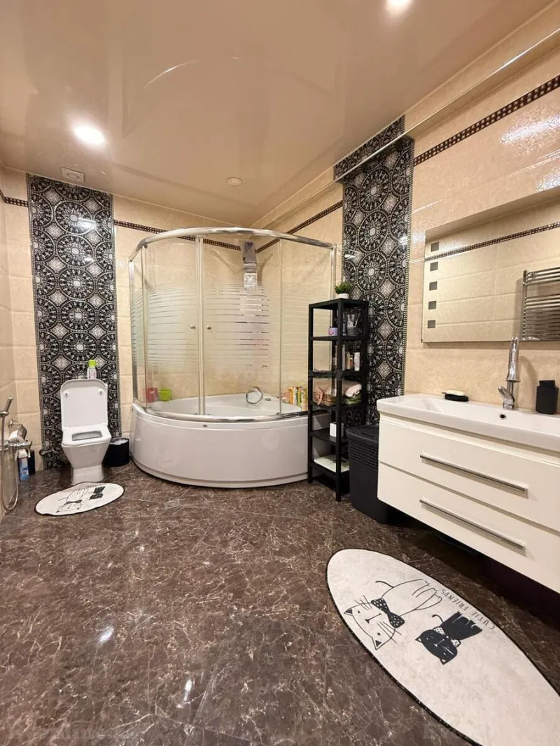 Satılır 4 otaqlı Mənzil Yeni tikili 165 m² 28 May m. - şəkil 10