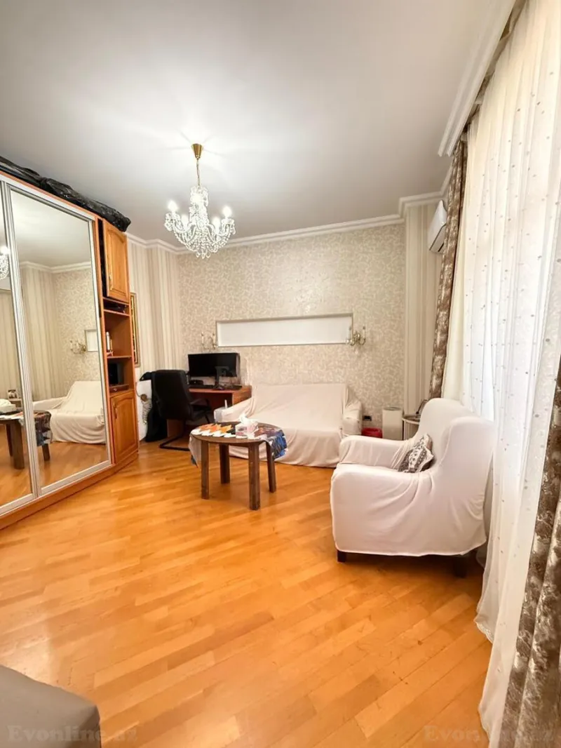 Satılır 4 otaqlı Mənzil Yeni tikili 165 m² 28 May m. - şəkil 13