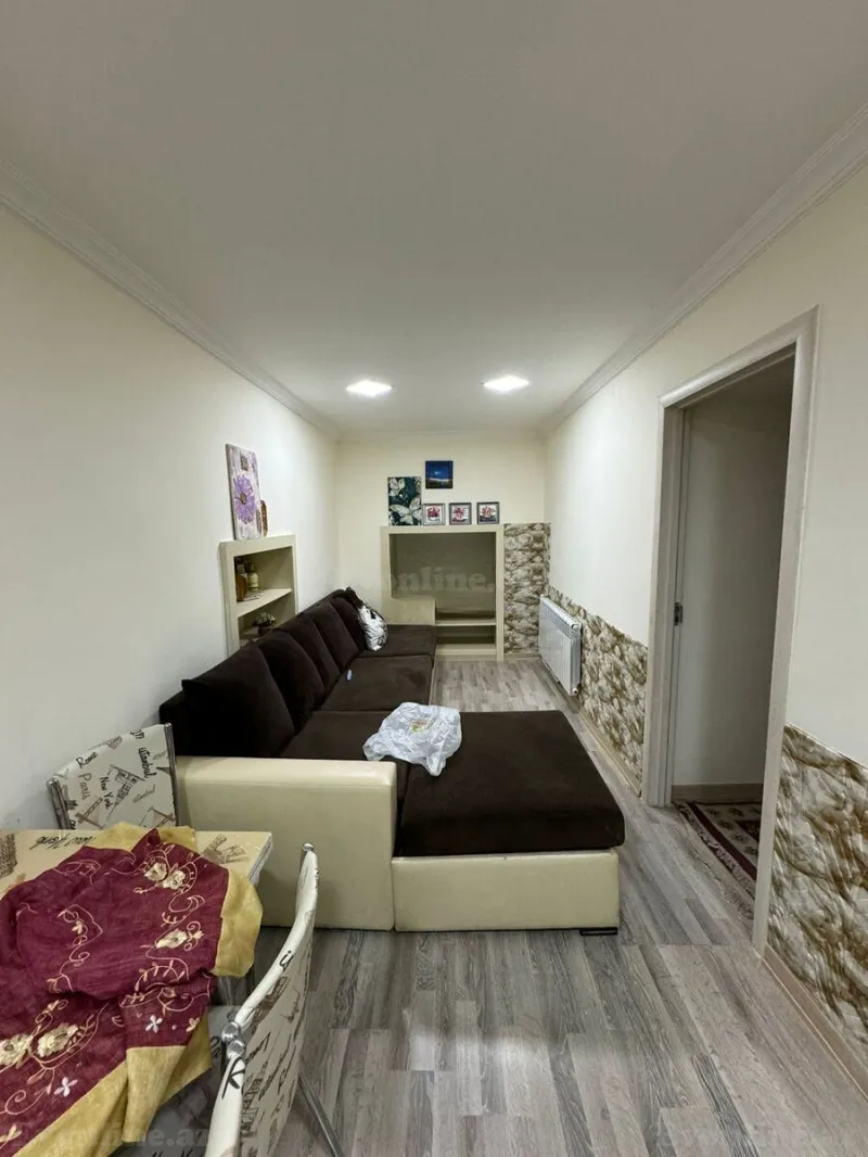 3 otaqlı Mənzil 65 m² Sahil m. Kirayə verilir