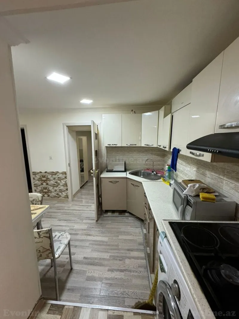 Kirayə verilir 3 otaqlı Mənzil Köhnə tikili 65 m² Sahil m. - şəkil 5