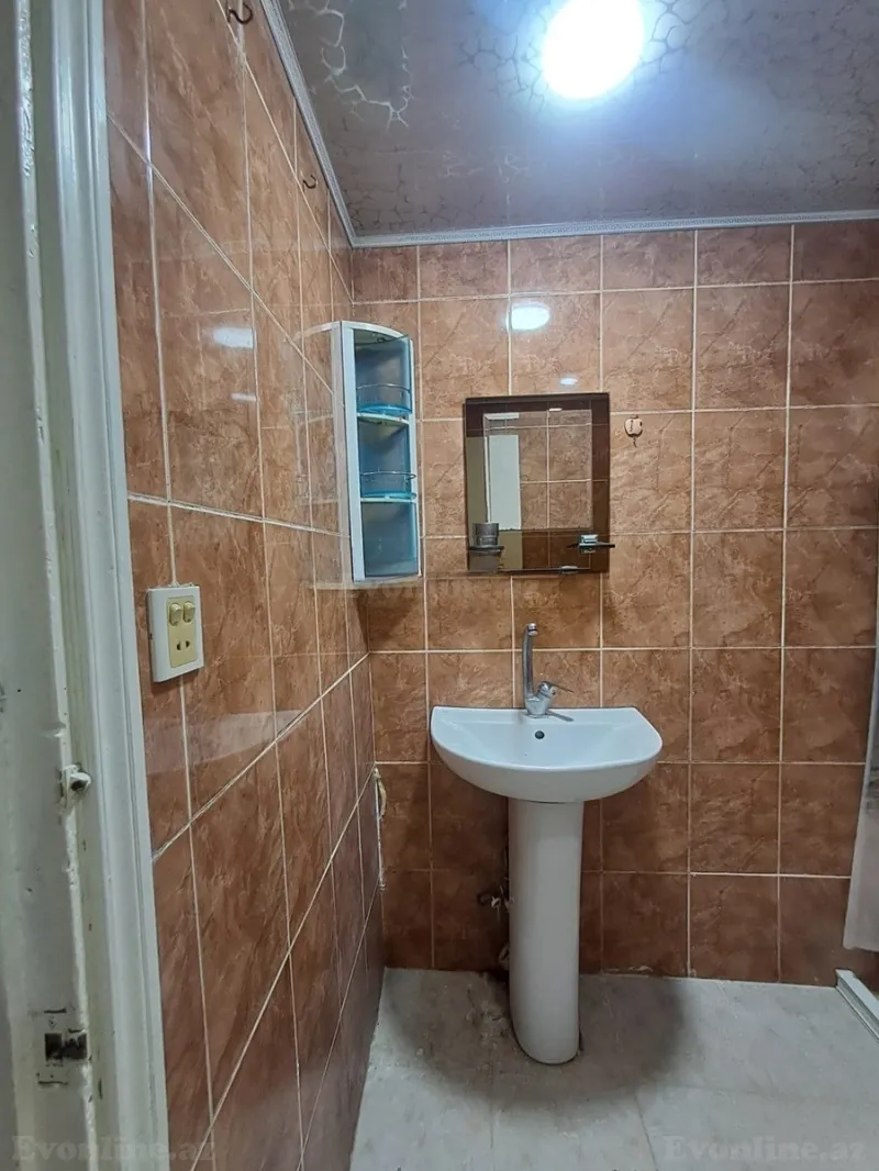 Satılır 2 otaqlı Mənzil Köhnə tikili 40 m² Həzi Aslanov - şəkil 13