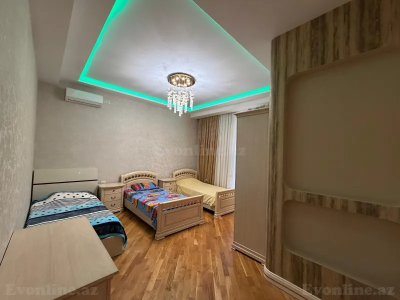 Satılır 5 otaqlı Həyət evi 250 m² Şağan - şəkil 23