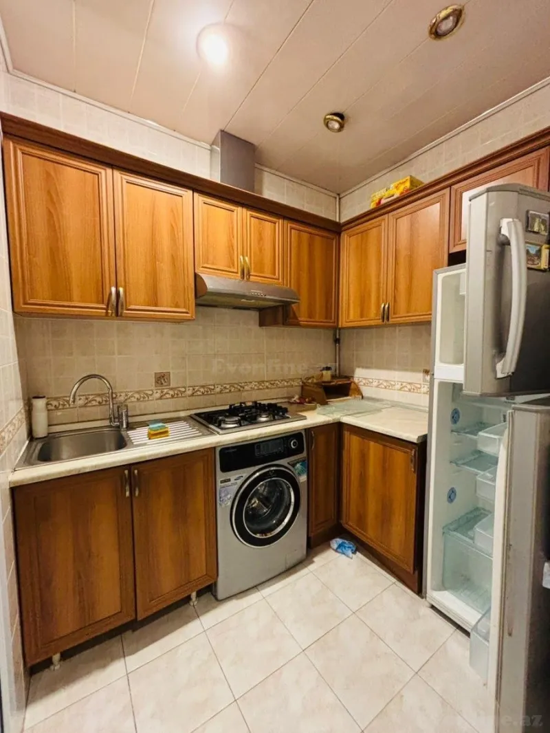 2 otaqlı Mənzil 47 m² Bakıxanov Satılır