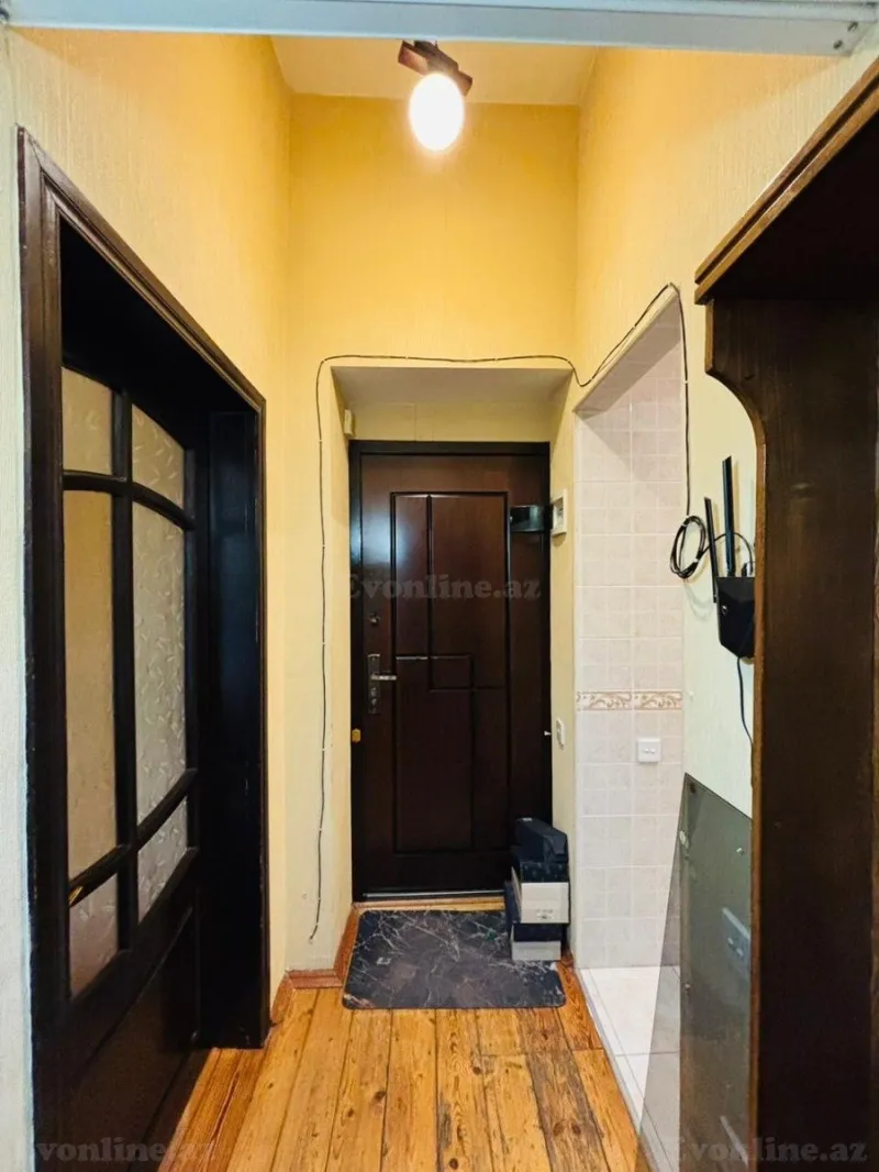 Satılır 2 otaqlı Mənzil Köhnə tikili 47 m² Bakıxanov - şəkil 6