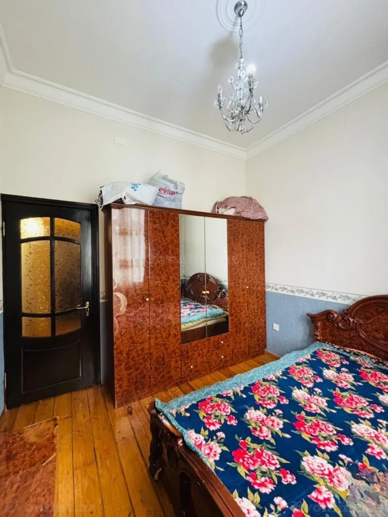 Satılır 2 otaqlı Mənzil Köhnə tikili 47 m² Bakıxanov - şəkil 8