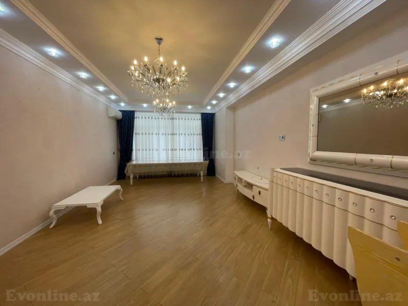 3 otaqlı Mənzil 138 m² 8-ci kilometr Satılır