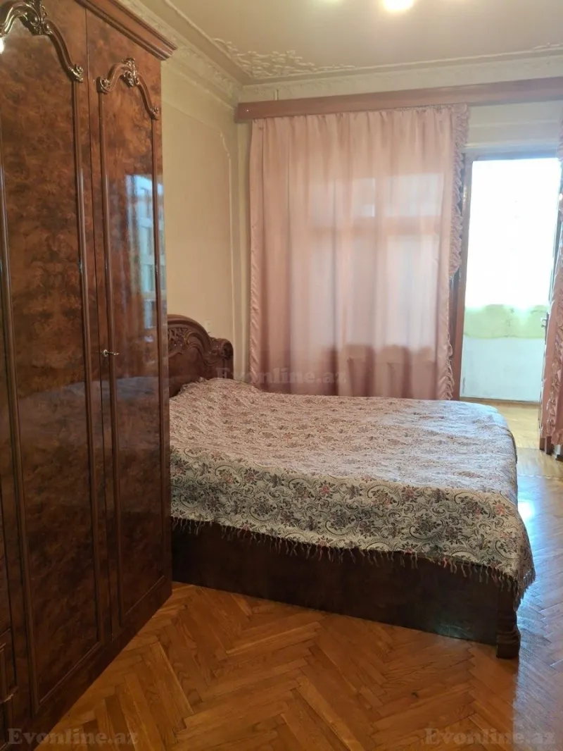 Satılır 5 otaqlı Mənzil Köhnə tikili 144 m² Xalqlar Dostluğu m. - şəkil 13