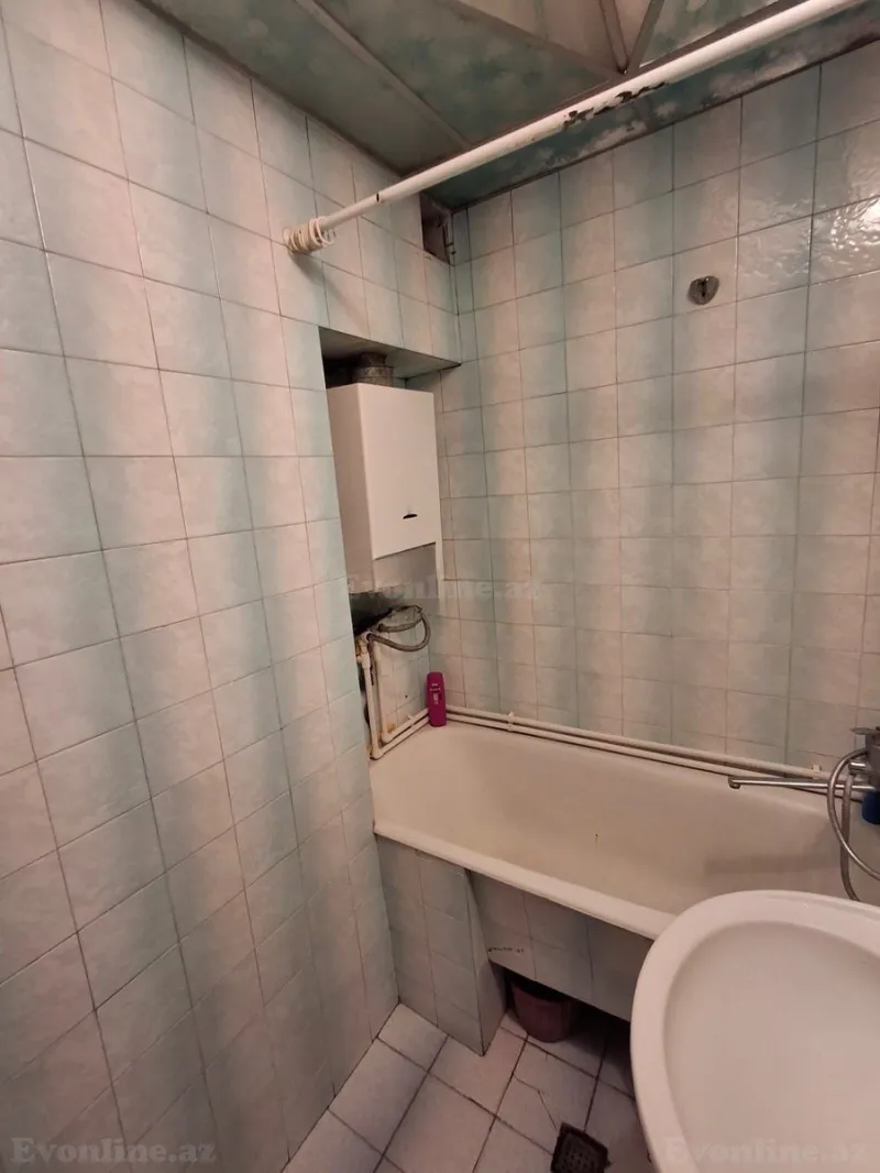 Satılır 5 otaqlı Mənzil Köhnə tikili 144 m² Xalqlar Dostluğu m. - şəkil 16