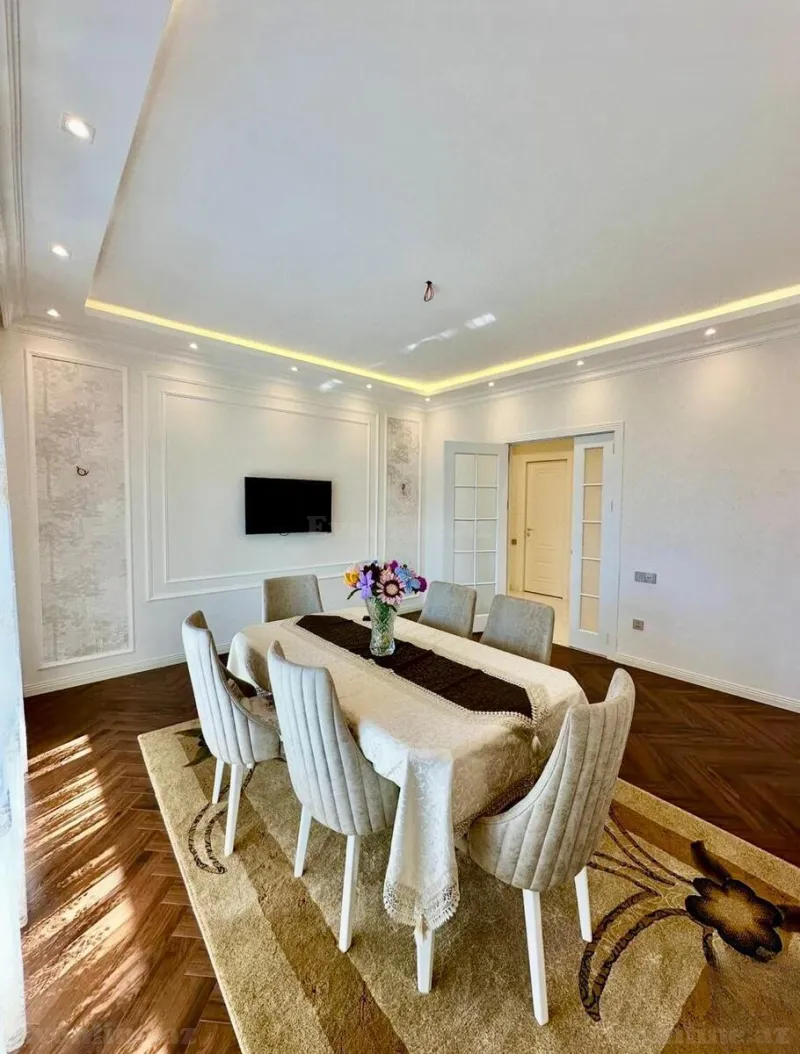 Kirayə verilir 2 otaqlı Mənzil Yeni tikili 70 m² Neftçilər m. - şəkil 3