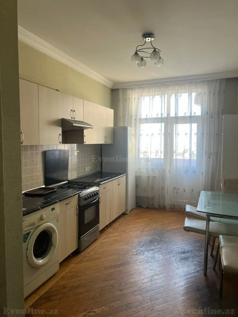 Kirayə verilir 2 otaqlı Mənzil Yeni tikili 70 m² Neftçilər m. - şəkil 6