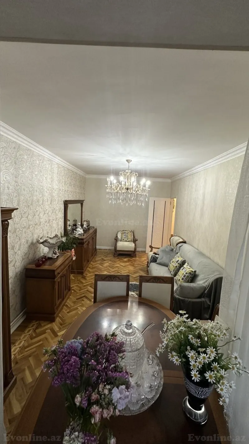 Satılır 3 otaqlı Mənzil Köhnə tikili 70 m² 8-ci mikrorayon - şəkil 4