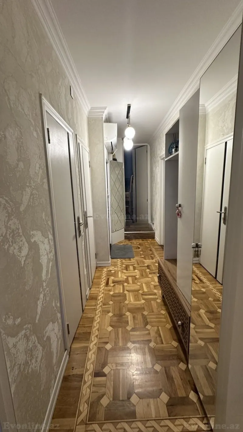 Satılır 3 otaqlı Mənzil Köhnə tikili 70 m² 8-ci mikrorayon - şəkil 12