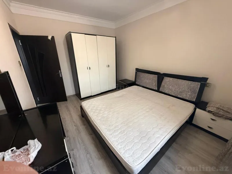 Kirayə verilir 3 otaqlı Mənzil Köhnə tikili 70 m² Elmlər Akademiyası m. - şəkil 4